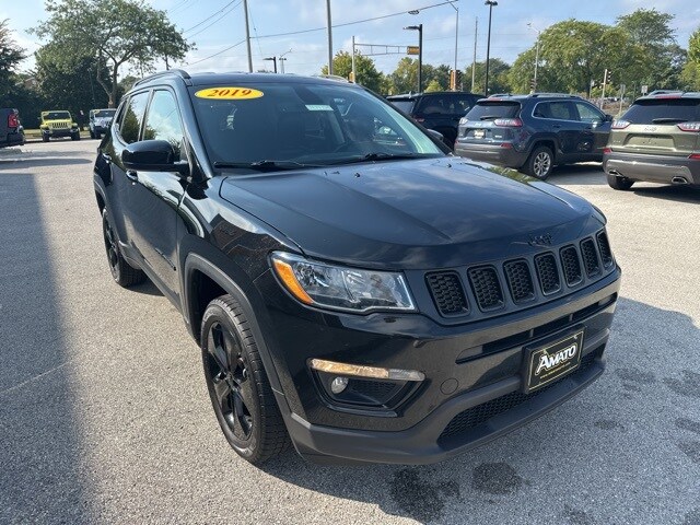 2019 Jeep Compass North Edition Latitude photo 3