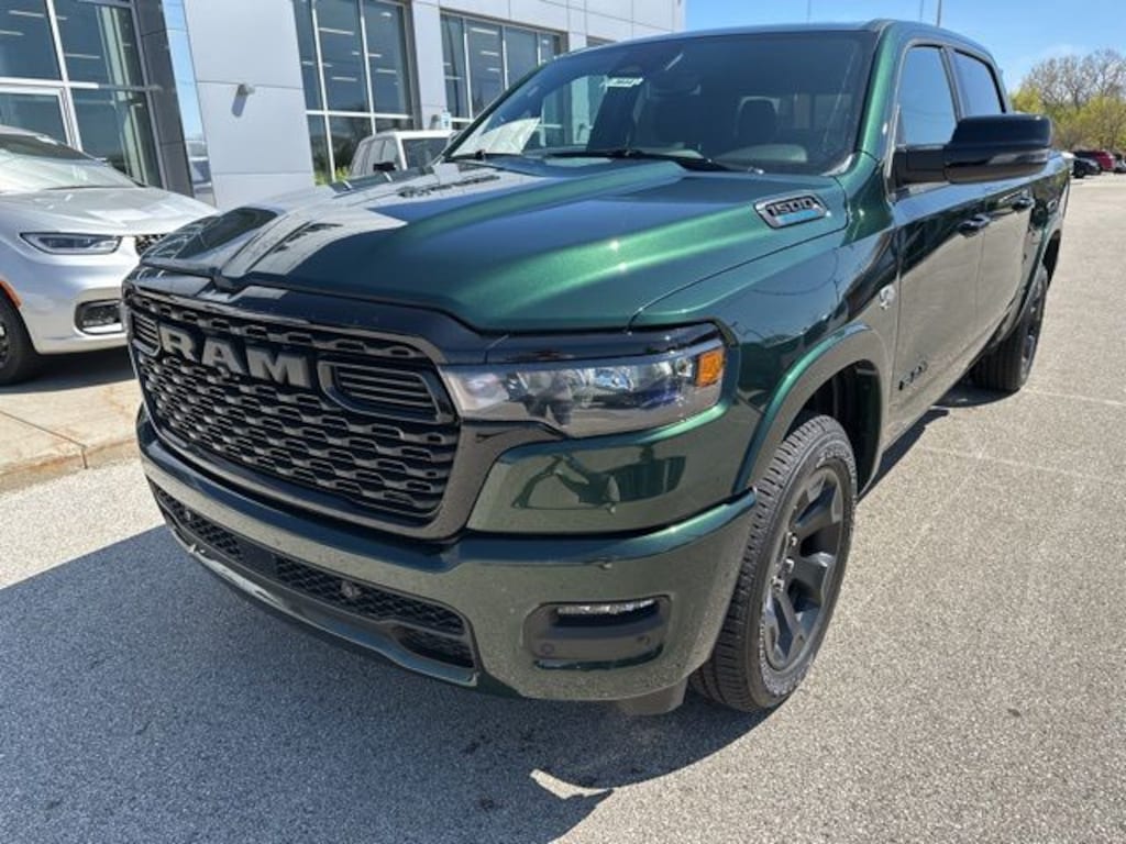 New 2026 Ram 1500 BIG HORN CREW CAB 4X4 5'7 BOX Pickup