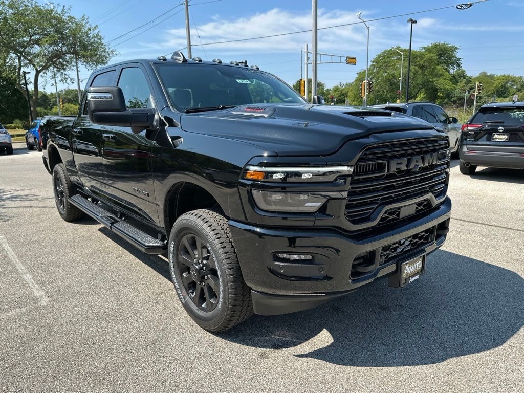 New 2026 Ram 2500 LARAMIE CREW CAB 4X4 6'4 BOX Pickup