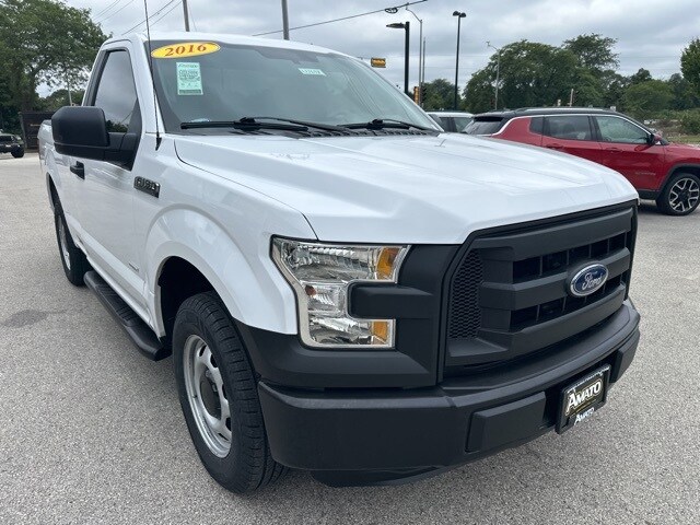 2016 Ford F-150 XLT photo 2