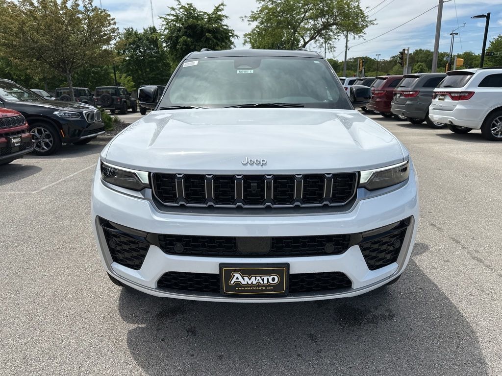 New 2026 Jeep Grand Cherokee L SUMMIT 4X4 Sport Utility