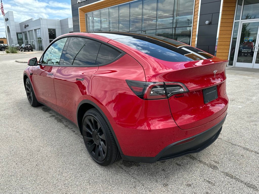 2022 Tesla Model Y Long Range - Photo 9
