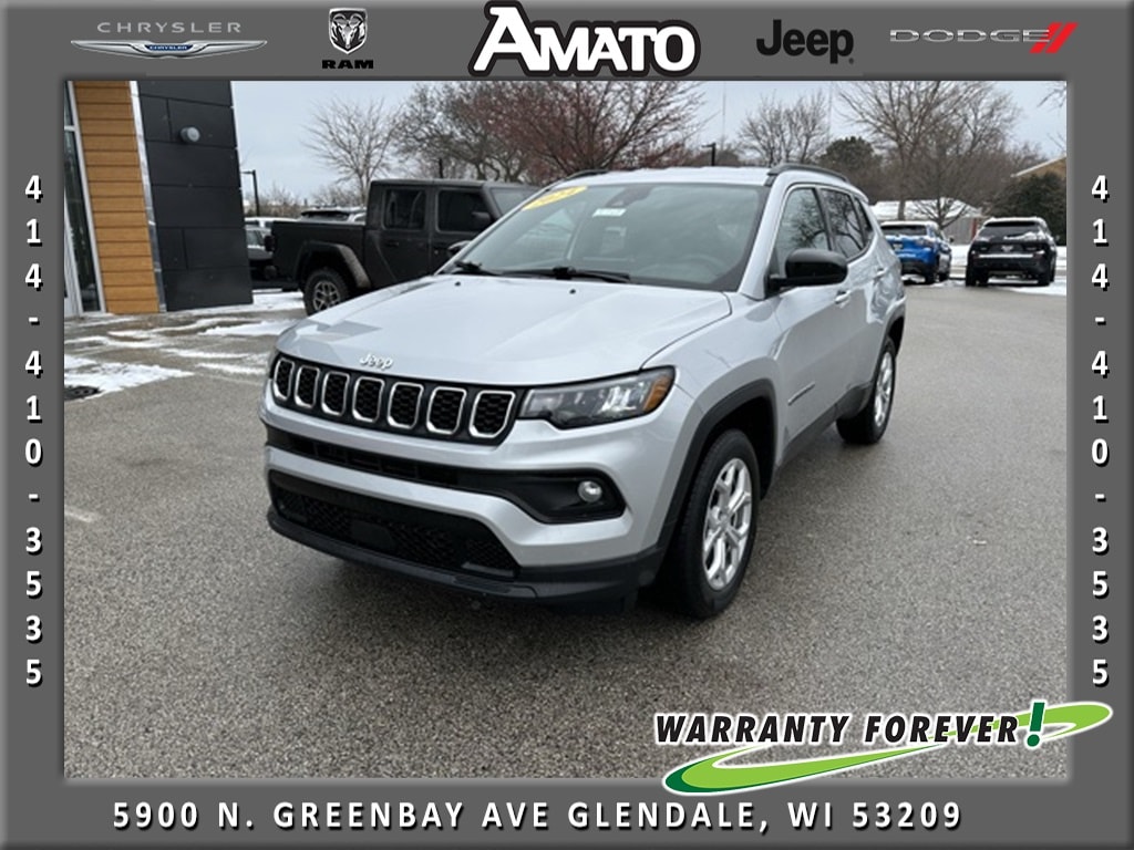 2024 Jeep Compass Latitude's photo