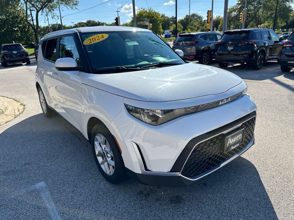 Used 2024 Kia