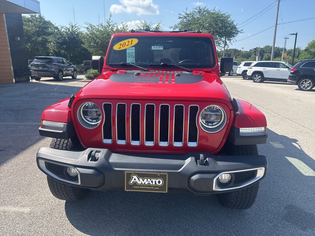 2021 Jeep Wrangler Unlimited Sahara photo 2