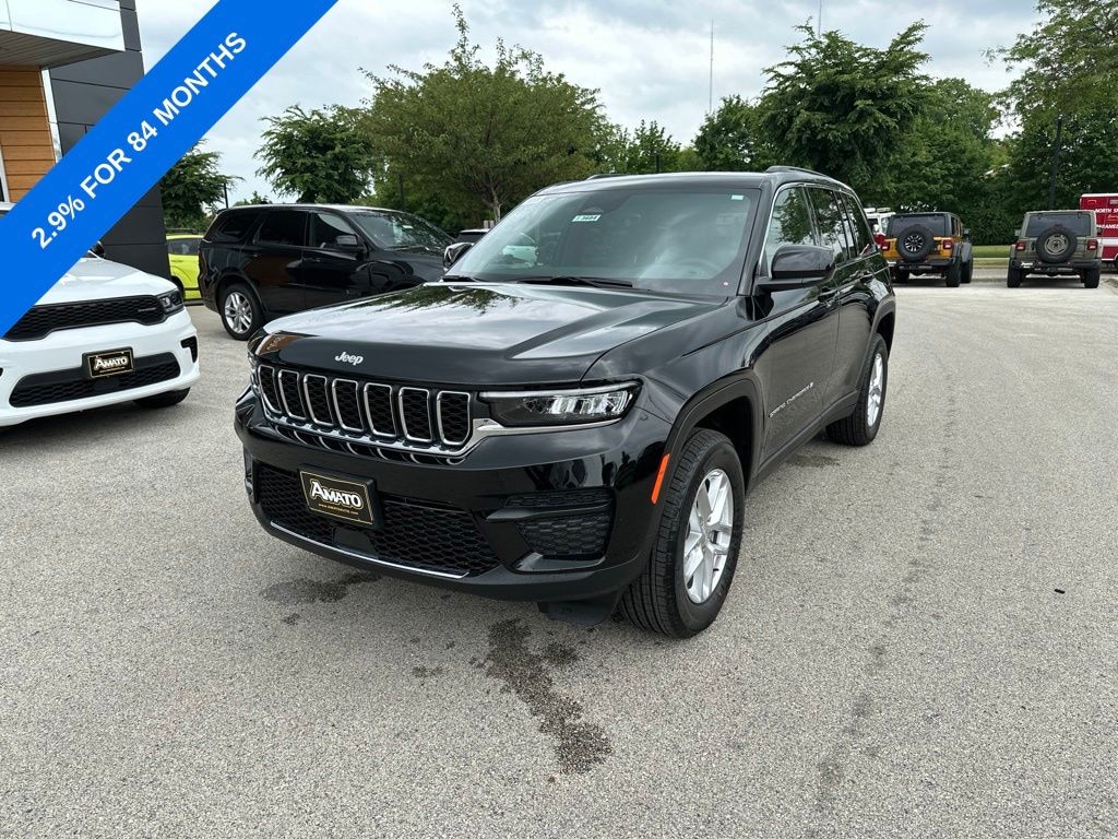 New 2026 Jeep Grand Cherokee LAREDO X 4X4 Sport Utility