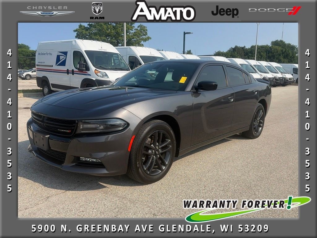 Used 2019 Dodge Charger SXT Sedan