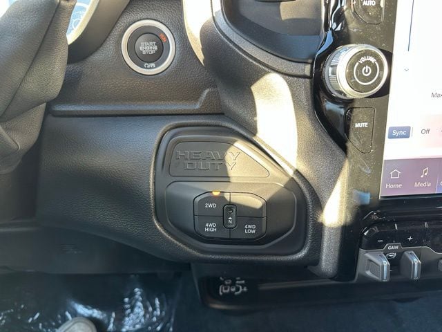 2026 RAM 3500 Tradesman - Photo 35