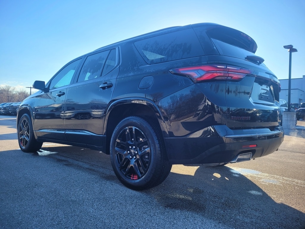 Used 2023 Chevrolet Traverse Premier SUV