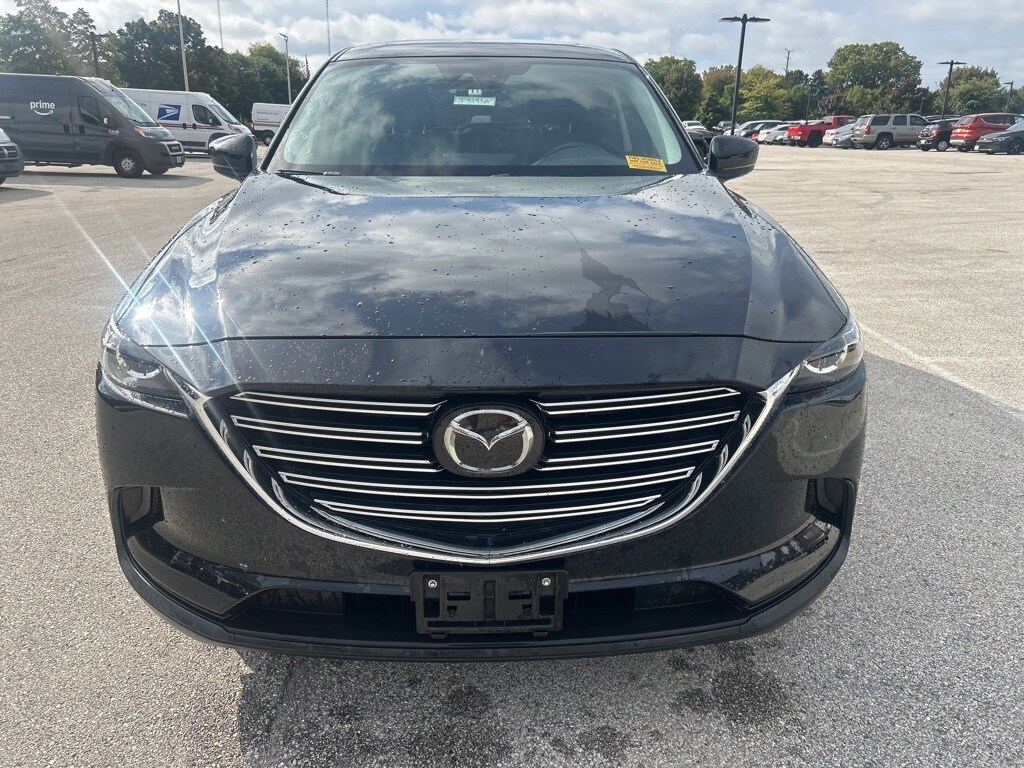 2023 Mazda CX-9 Touring photo 2
