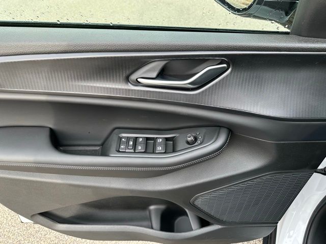 2025 Jeep Grand Cherokee Altitude - Photo 10