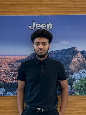 Staff member Amir Barnhill from ID_e09955bd3160