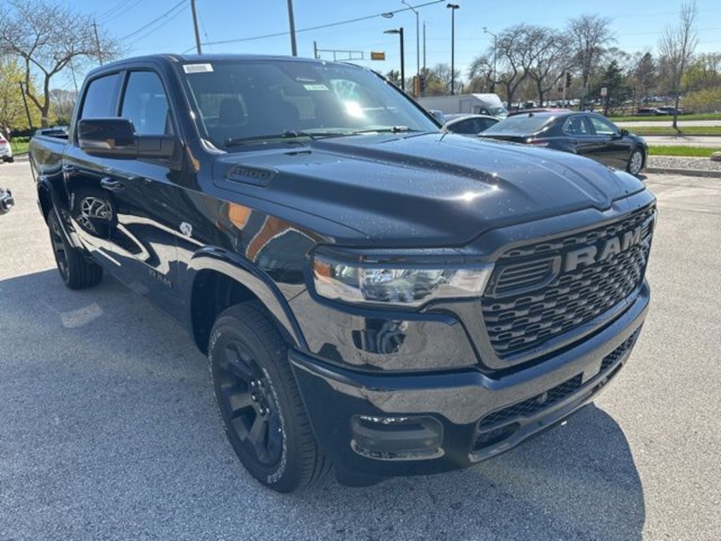 New 2026 Ram 1500 BIG HORN CREW CAB 4X4 5'7 BOX Pickup