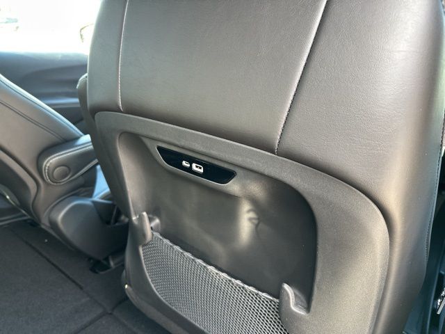 2026 Chrysler Pacifica Select - Photo 16