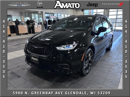 2026 Chrysler Pacifica SELECT Passenger Van