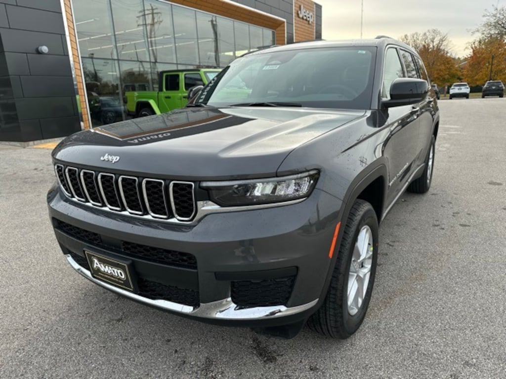 New 2025 Jeep Grand Cherokee L LAREDO X 4X4 Sport Utility
