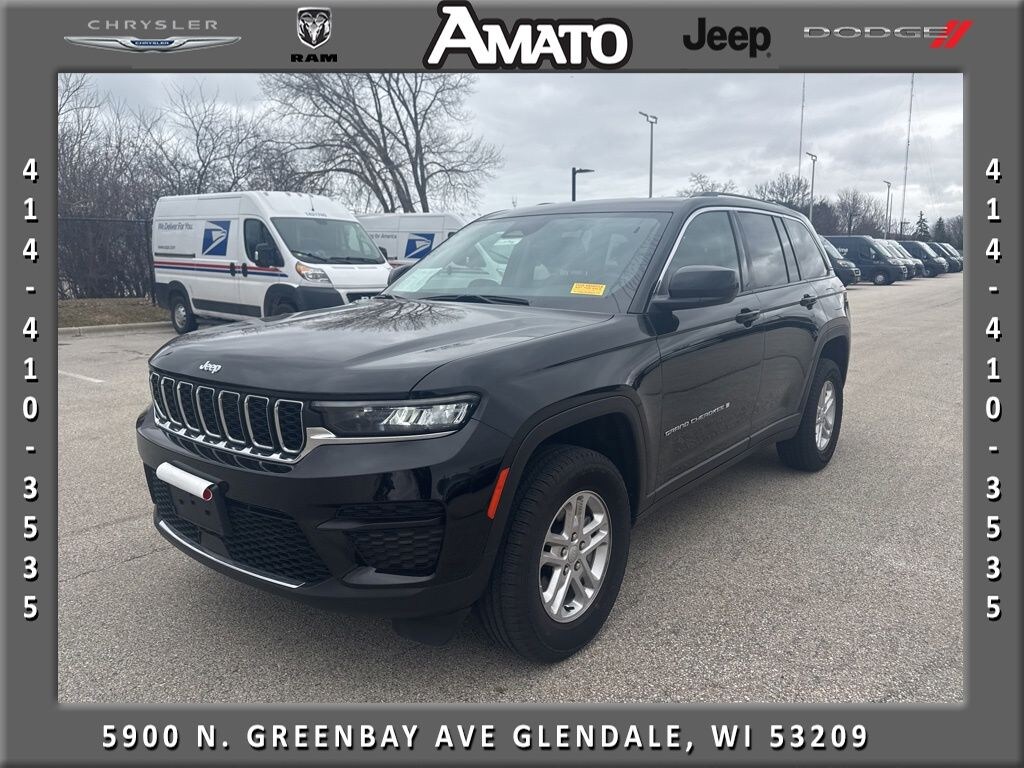 Used 2023 Jeep Grand Cherokee Laredo SUV