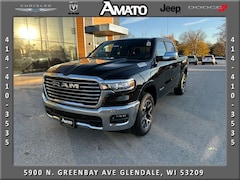 2026 Ram 1500 LARAMIE CREW CAB 4X4 5'7 BOX Pickup