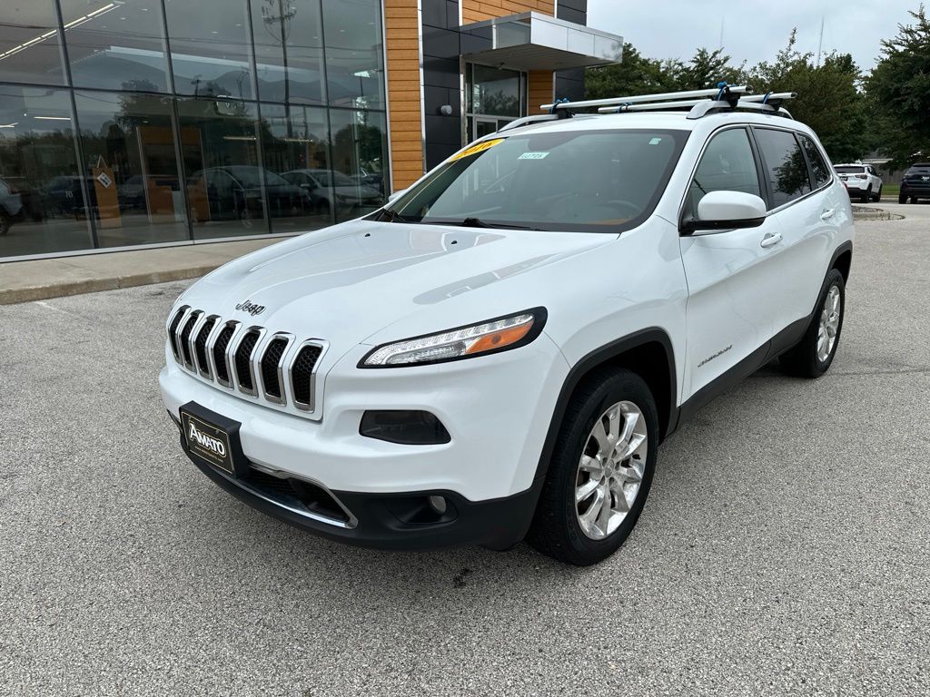 Used 2016 Jeep Cherokee Limited with VIN 1C4PJMDB3GW278963 for sale in Glendale, WI