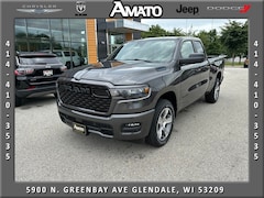 2026 Ram 1500 EXPRESS QUAD CAB 4X4 6'4 BOX Pickup