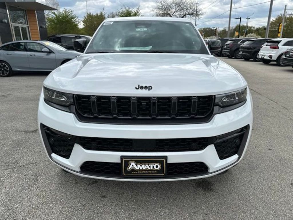New 2026 Jeep Grand Cherokee LIMITED RESERVE 4X4 Sport Utility