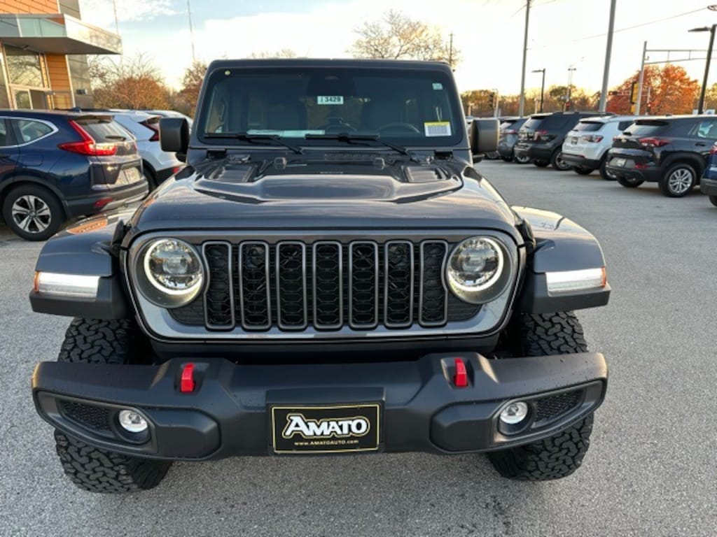 New 2026 Jeep Wrangler 4-DOOR RUBICON Sport Utility