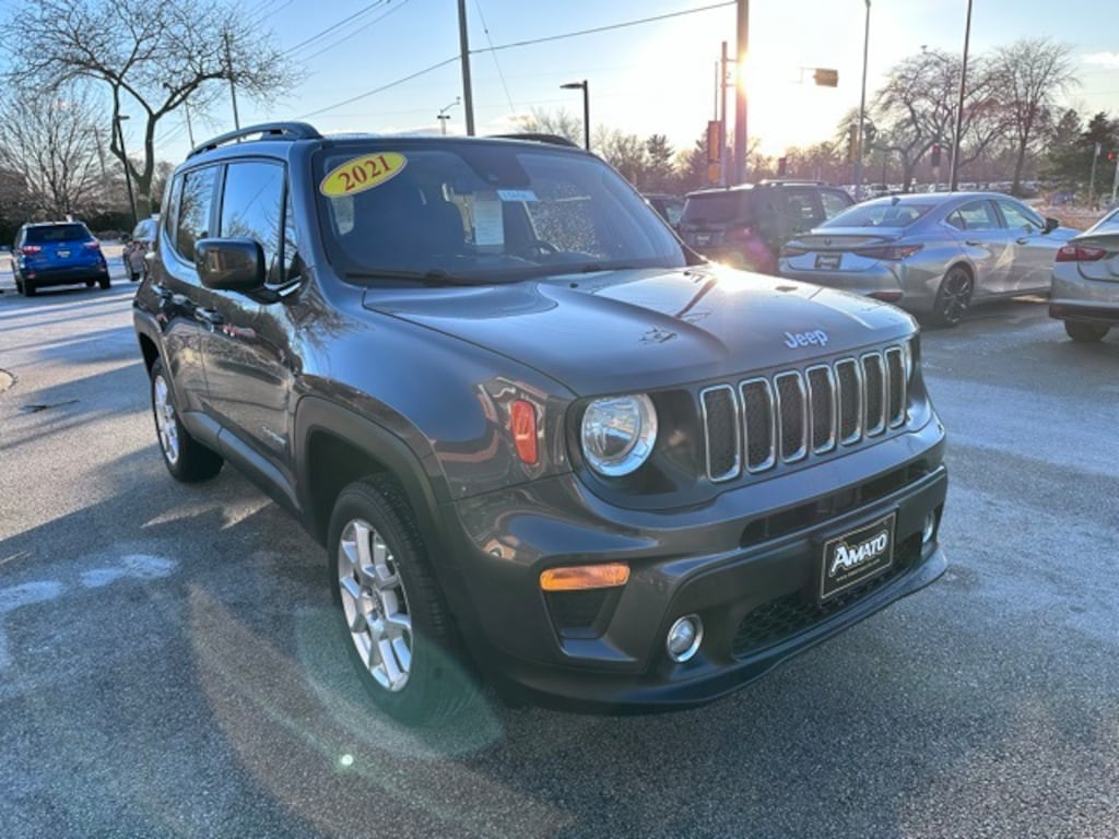 Used 2021 Jeep Renegade Latitude SUV