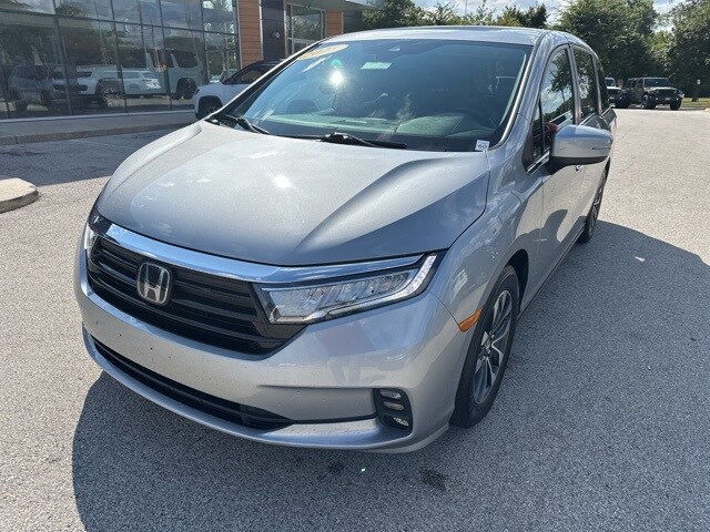 2023 Honda Odyssey EX-L photo 2