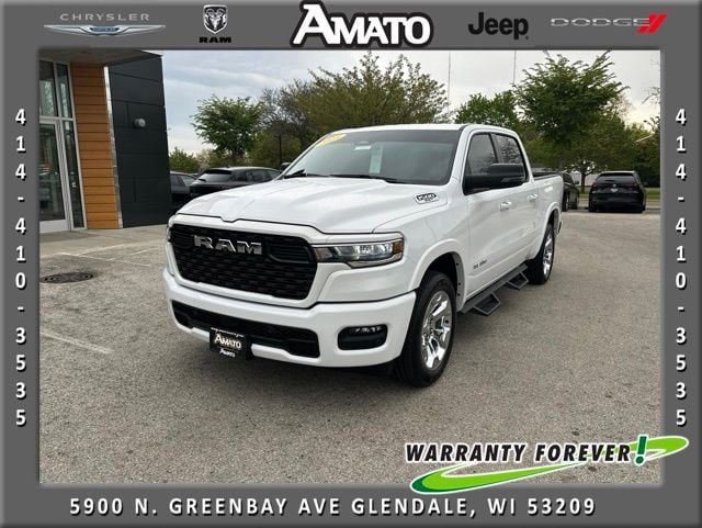 2025 RAM 1500 Big Horn/Lone Star 4x4 Crew Cab 5'7's photo