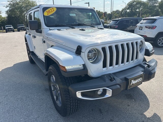 2022 Jeep Wrangler Unlimited Sahara photo 4