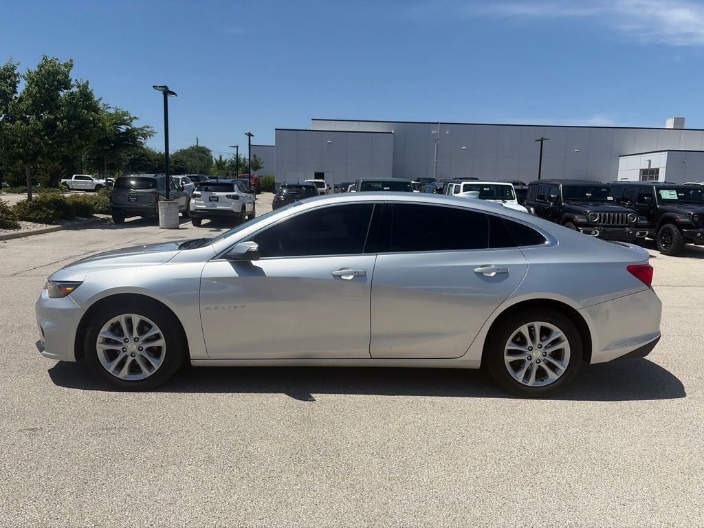 Used 2017 Chevrolet Malibu 1LT with VIN 1G1ZE5ST6HF251006 for sale in Glendale, WI