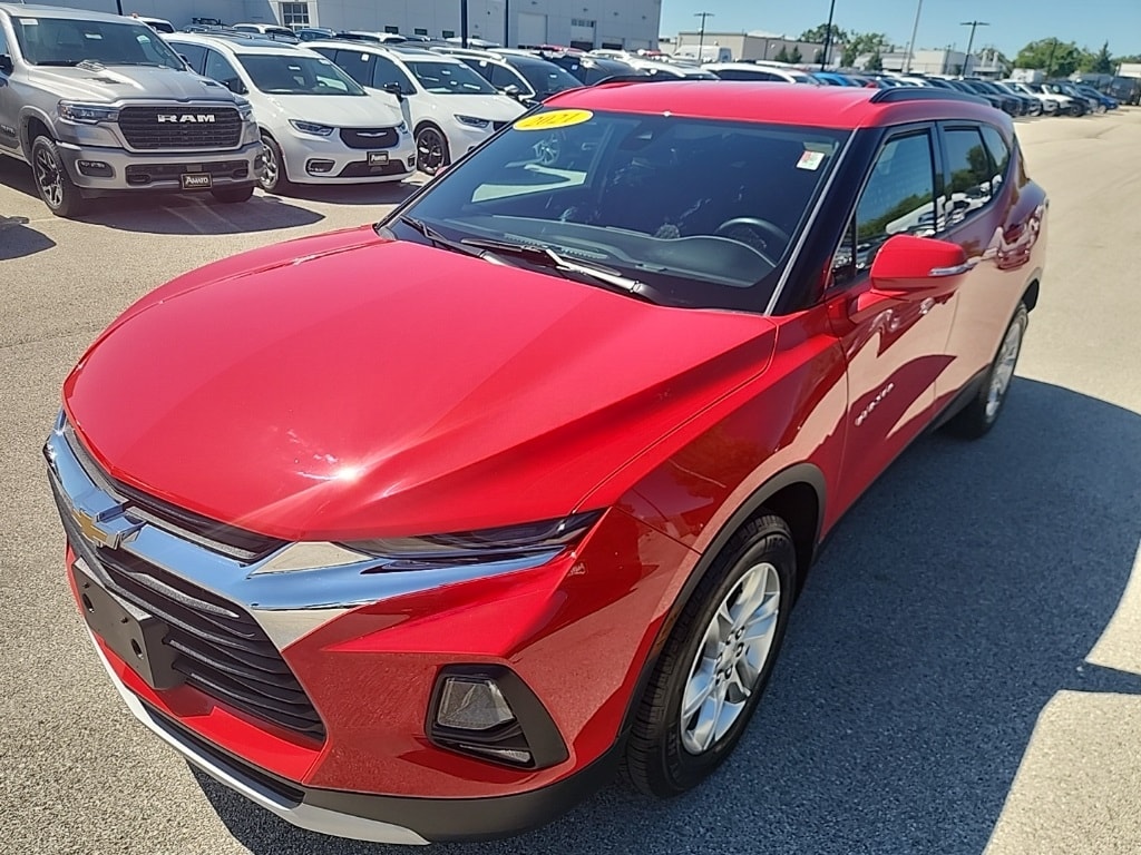 Used 2021 Chevrolet Blazer 2LT with VIN 3GNKBHRS3MS512718 for sale in Milwaukee, WI