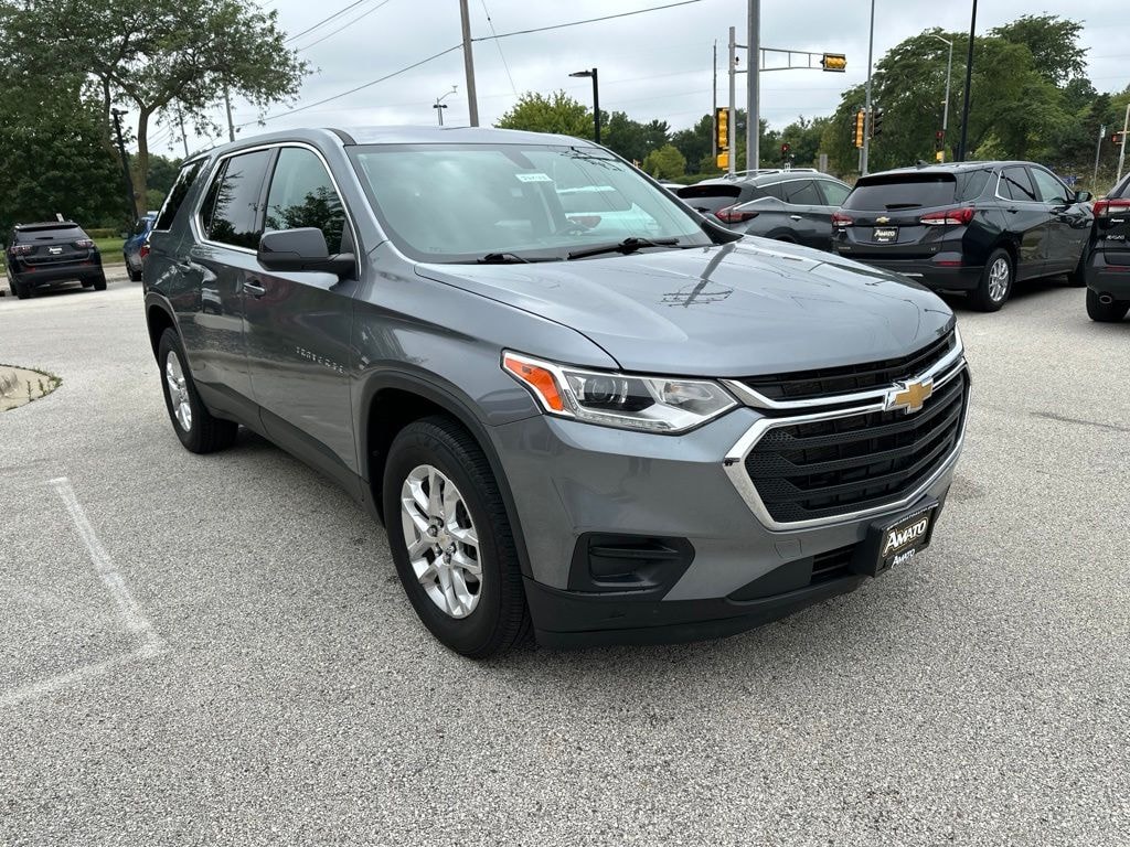 Used 2021 Chevrolet Traverse LS SUV