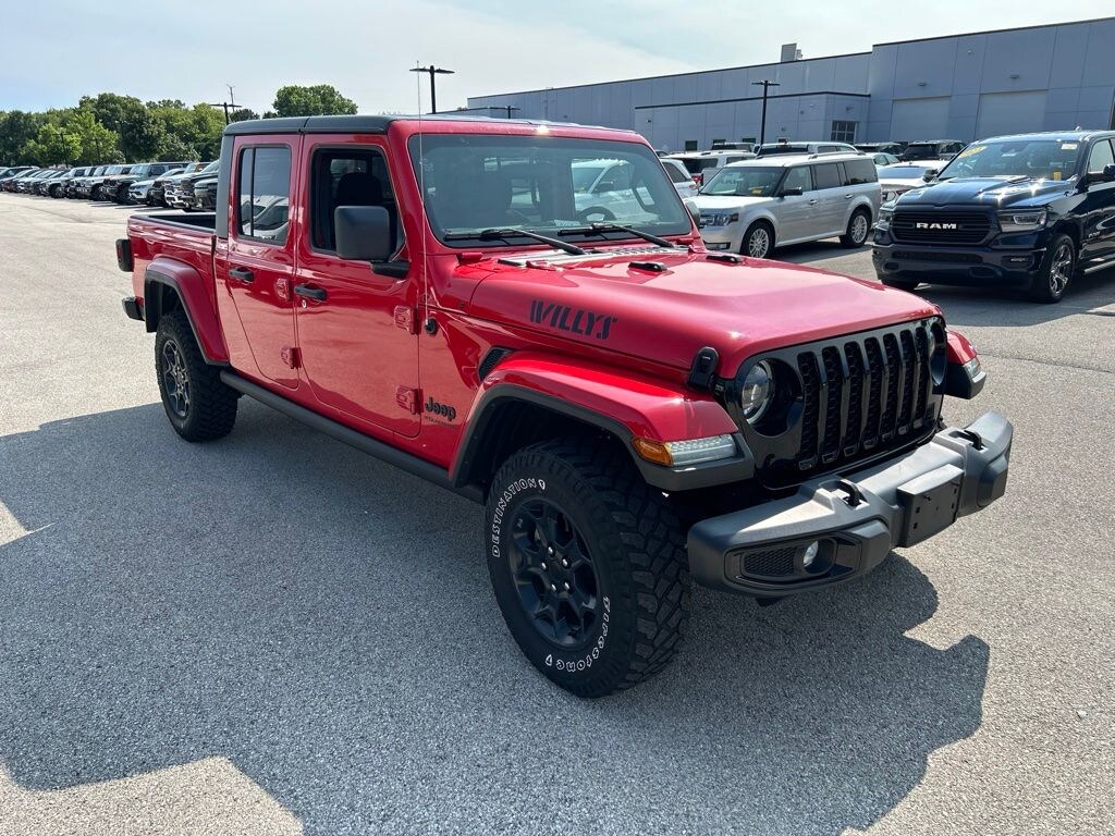 Used 2023 Jeep Gladiator Willys Truck