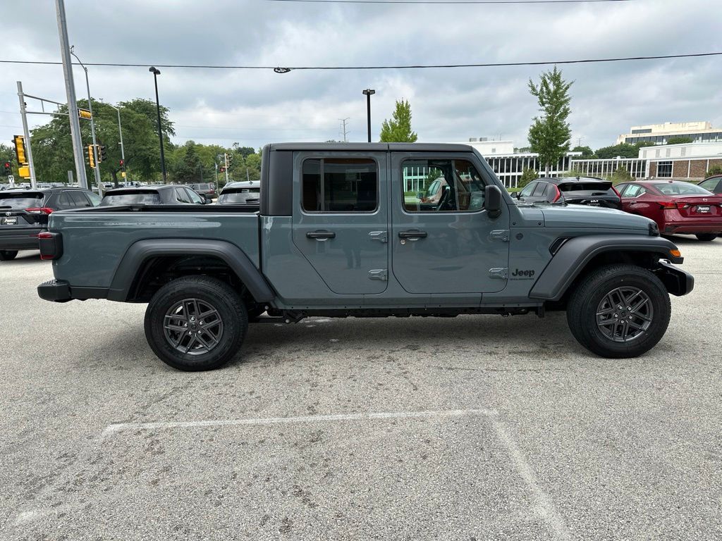 2026 Jeep Gladiator Sport S - Photo 6