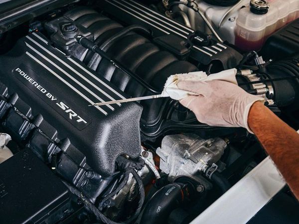 Full synthetic oil change