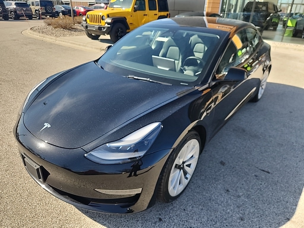 Used 2022 Tesla Model 3  with VIN 5YJ3E1EA2NF188048 for sale in Milwaukee, WI
