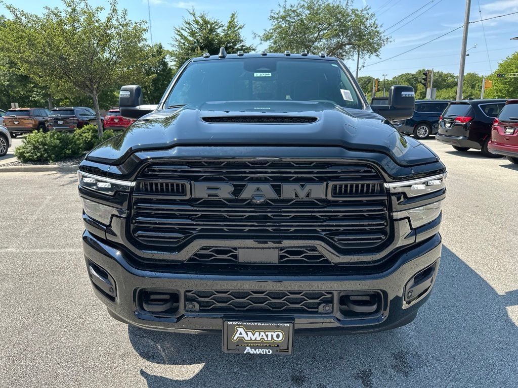 New 2026 Ram 2500 LARAMIE CREW CAB 4X4 6'4 BOX Pickup
