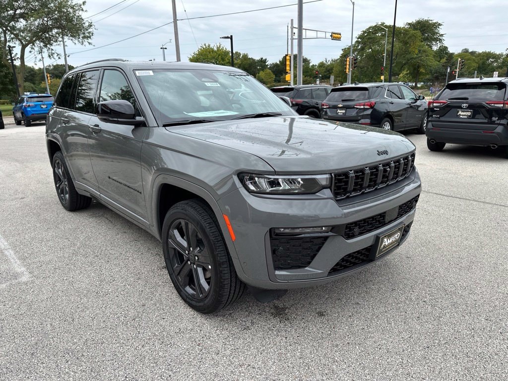 New 2027 Jeep Grand Cherokee 2 Row LIMITED 4X4 Sport Utility