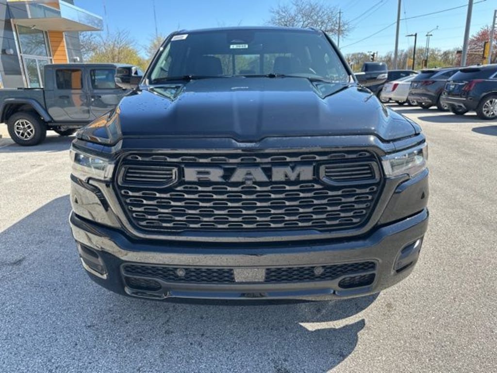 New 2026 Ram 1500 BIG HORN CREW CAB 4X4 5'7 BOX Pickup