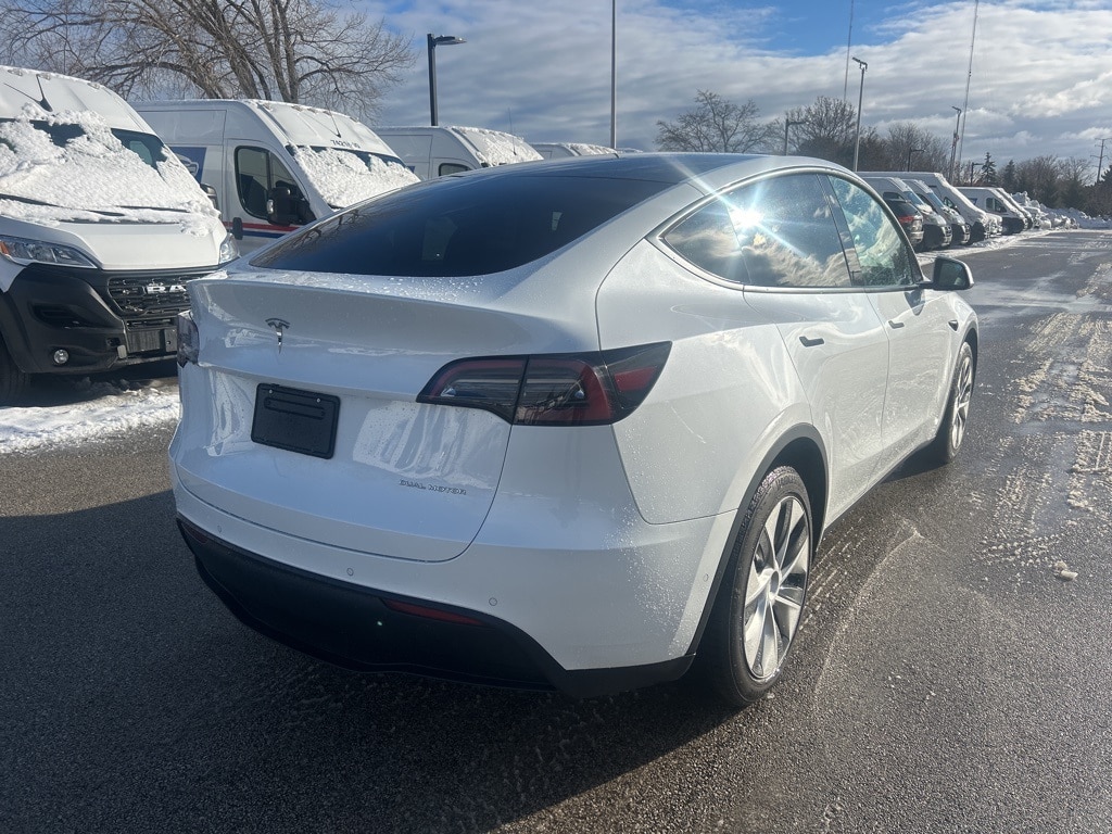 Used 2022 Tesla Model Y Long Range SUV