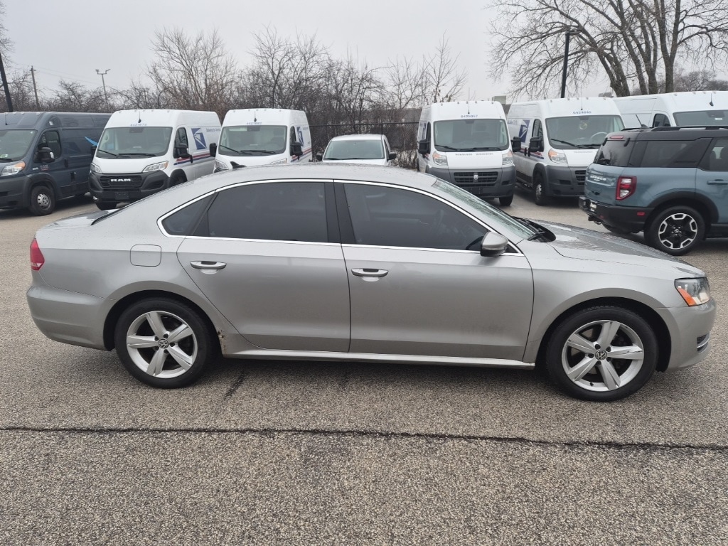 Used 2012 Volkswagen Passat 2.5 SE Sedan