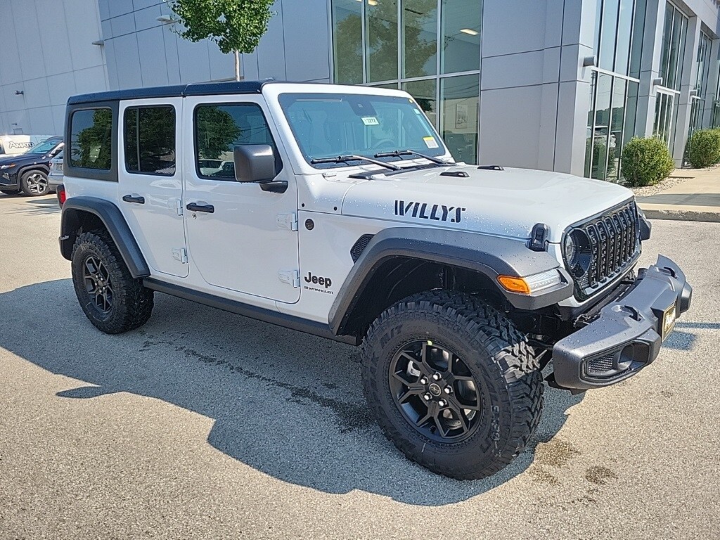 2025 Jeep Wrangler Willys photo 4