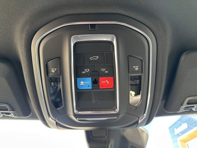2025 Jeep Grand Cherokee Limited - Photo 35