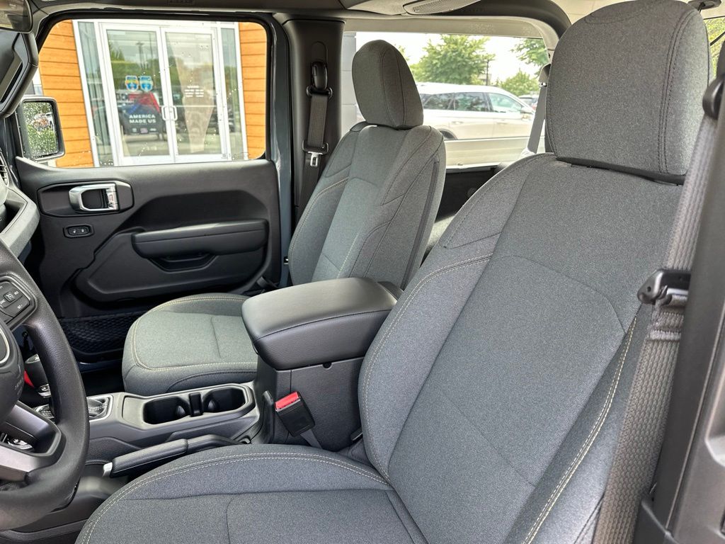 2026 Jeep Wrangler 2-Door Sport - Photo 17
