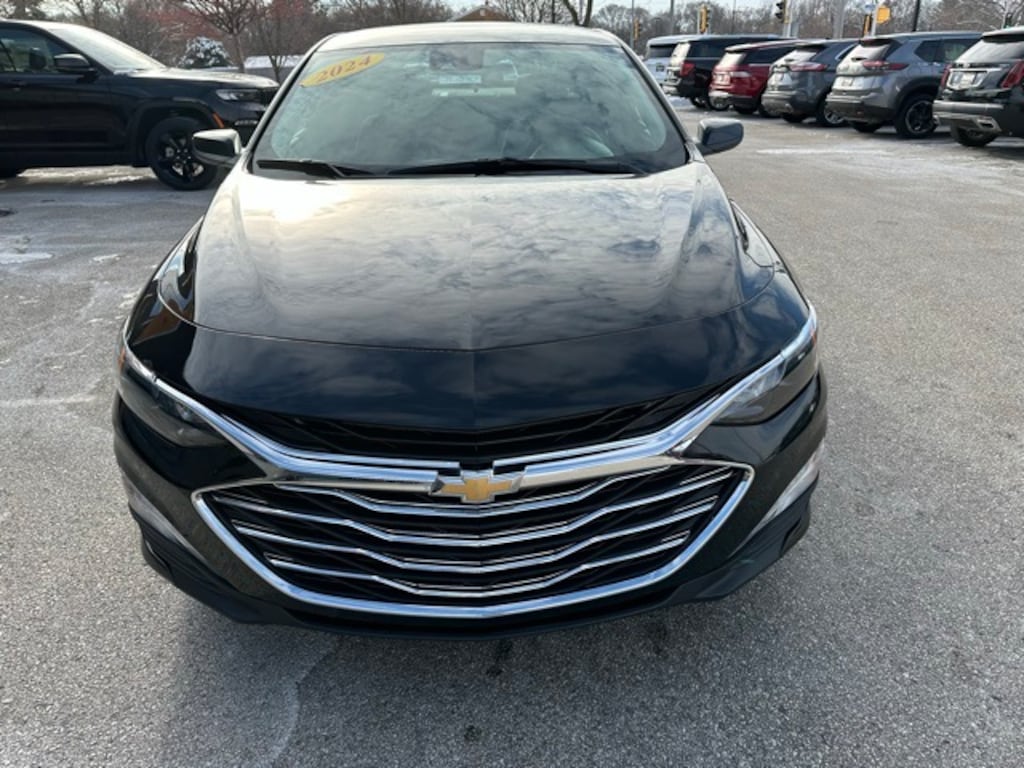 Used 2024 Chevrolet Malibu Sedan