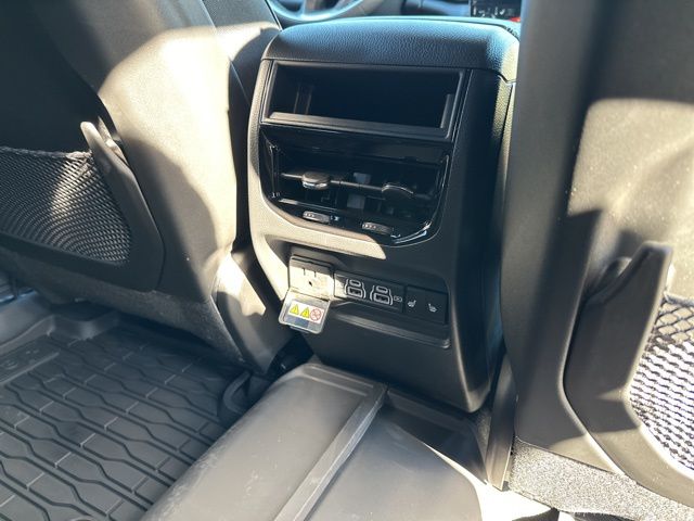 2025 Jeep Grand Cherokee Limited - Photo 18
