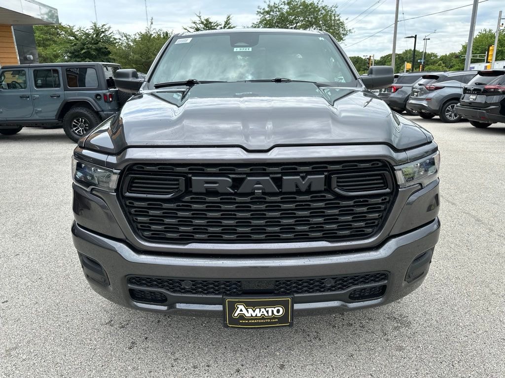 New 2026 Ram 1500 EXPRESS QUAD CAB 4X4 6'4 BOX Pickup