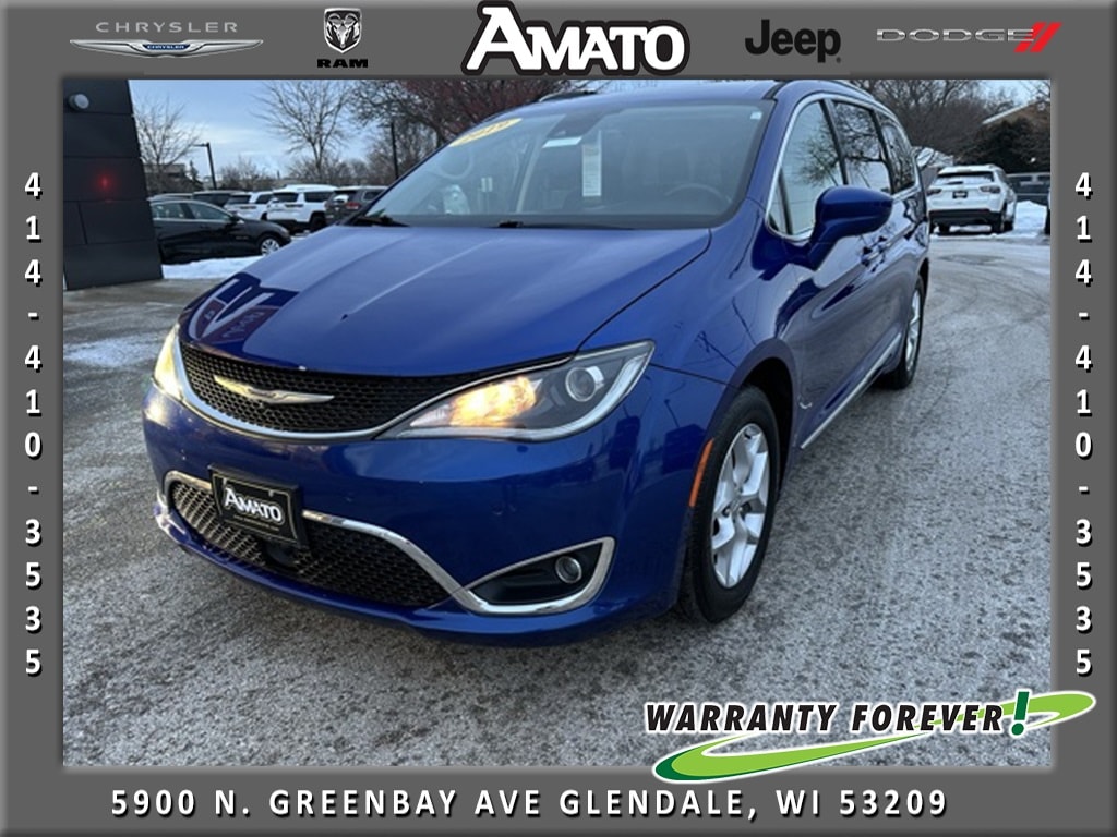 Used 2019 Chrysler Pacifica Touring L Plus Minivan/Van