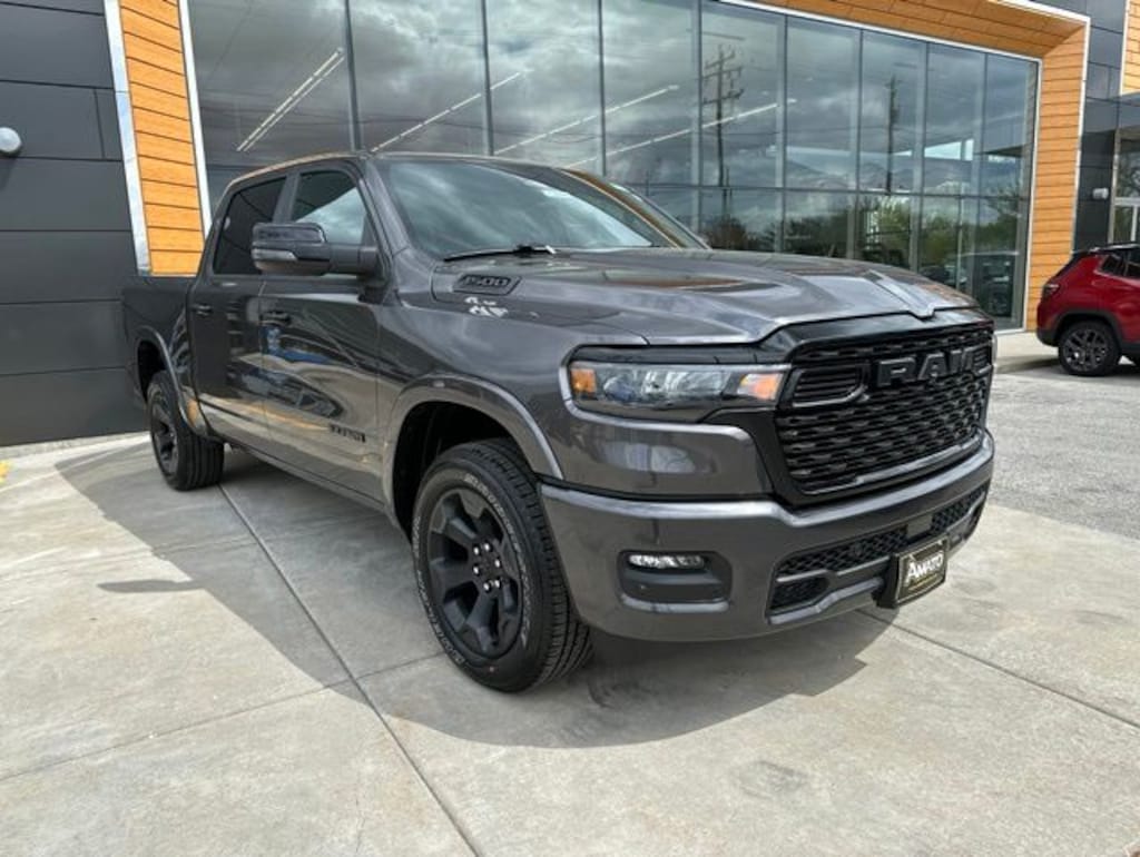 New 2026 Ram 1500 BIG HORN CREW CAB 4X4 5'7 BOX Pickup